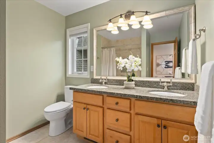 Second Floor Full Bathroom