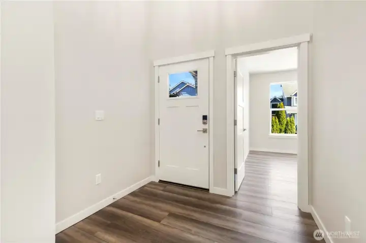 Just inside front door has roomy foyer