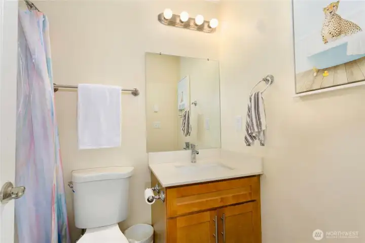 Main level full bathroom