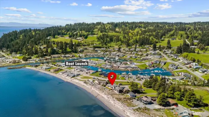 Public boat launch nearby.