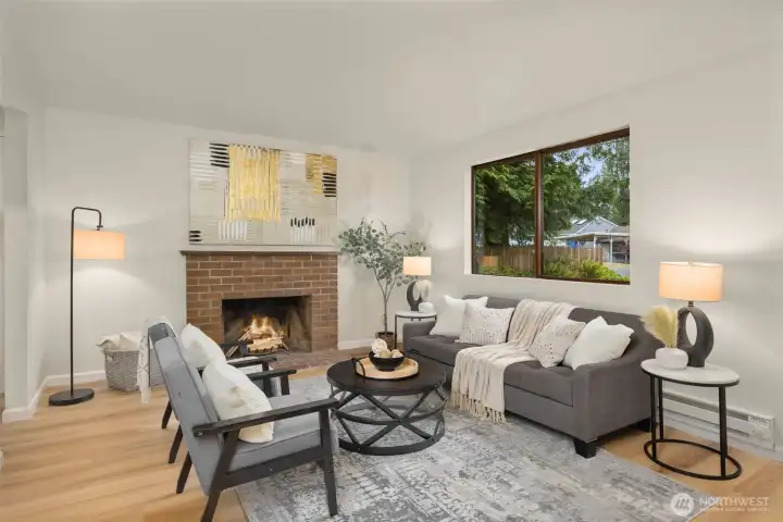 Large windows throughout home for ample natural light Large windows throughout home for ample natural light