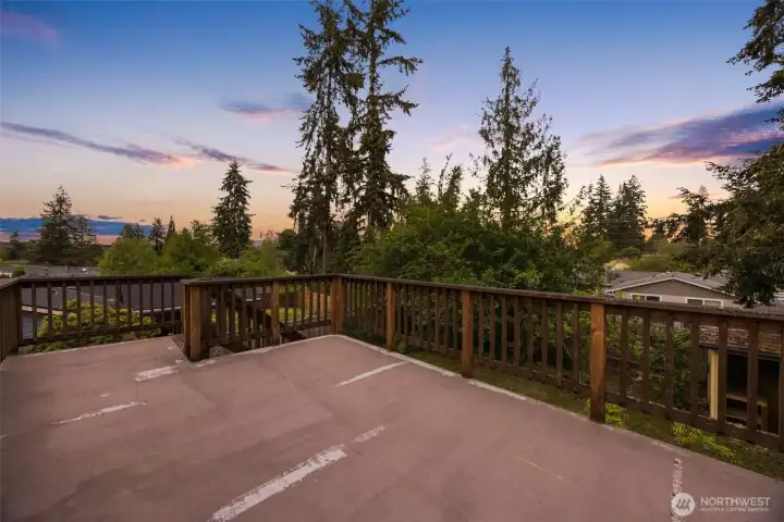 Hello, view! Hello, view!