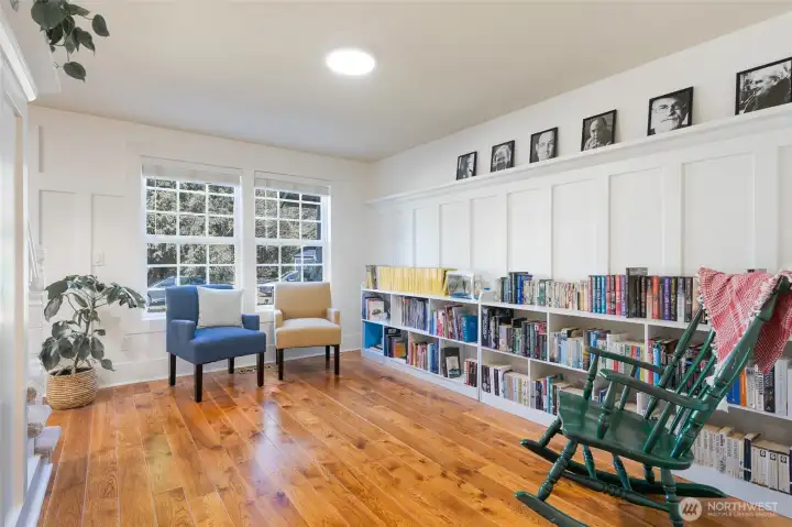 Libary/reading room