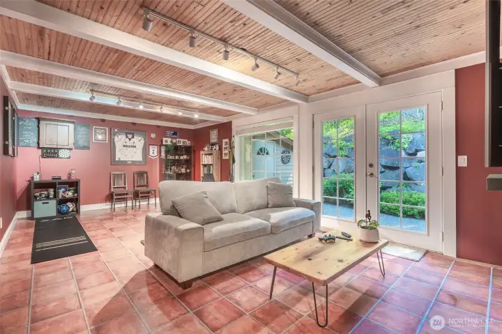 Bonus Room