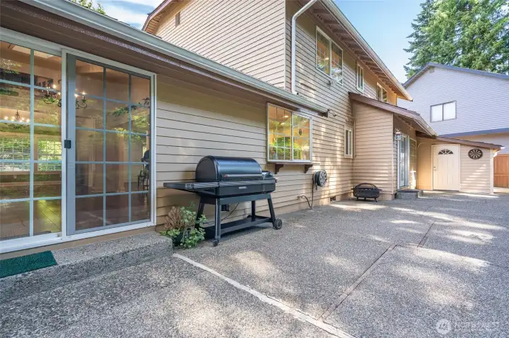 Private Back Patio