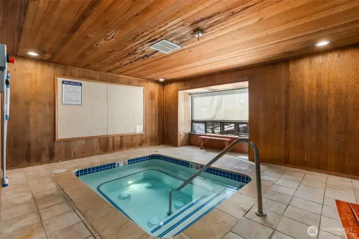 You will love relaxing in the community hot tub. You will love relaxing in the community hot tub.