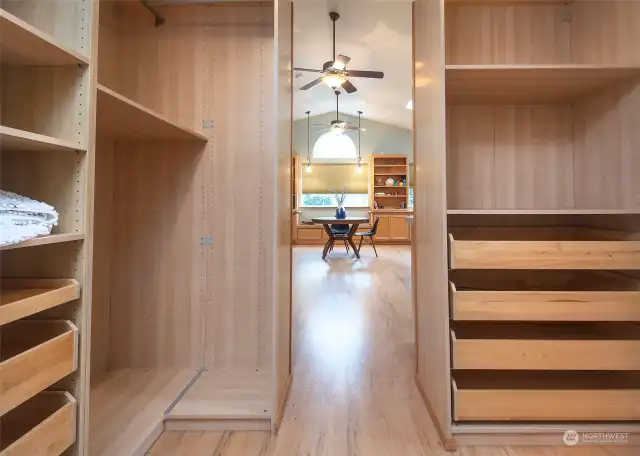 Built in shelving in the entry of the finished space.