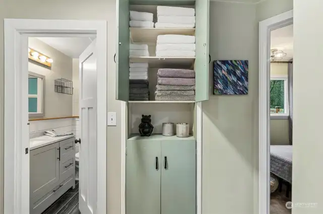 Hall linen closet.