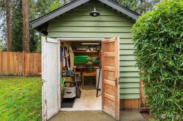 Shed or shop has power.