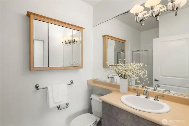 2nd Bathroom