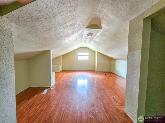 Upper 1/2 story