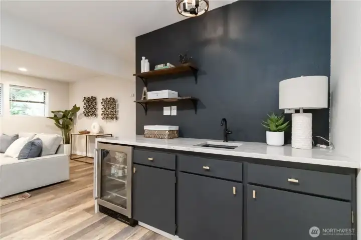 wet bar in living space downstairs
