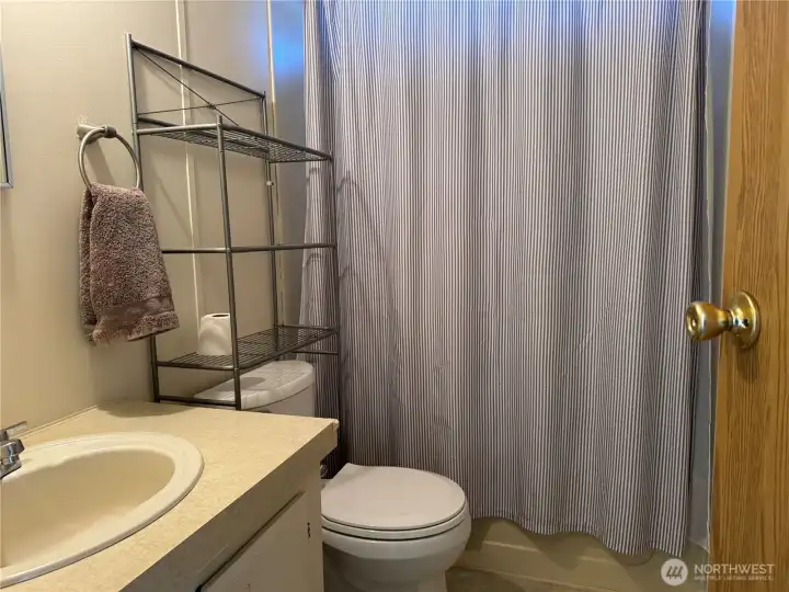 Main bathroom