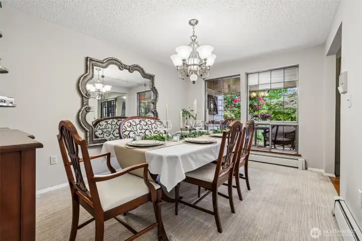 Formal Dining