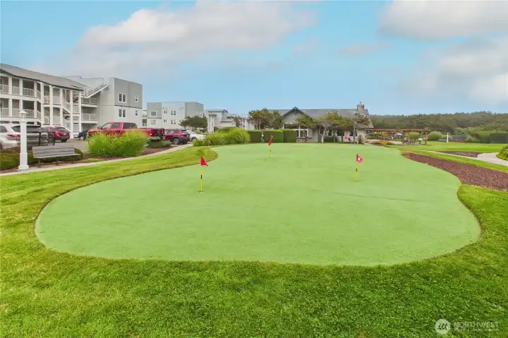 mini golf
