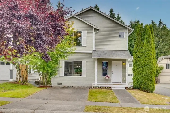 So MUCH Home for the Price! 1927sqft ~ great value at price per square foot