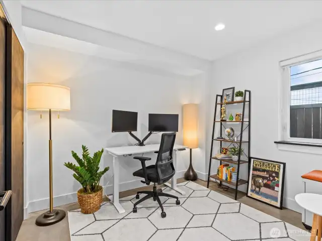 office/bedroom