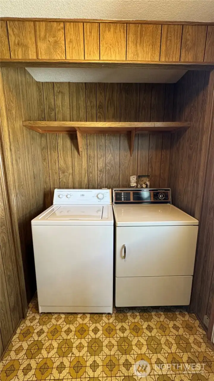 Washer & Dryer are Included