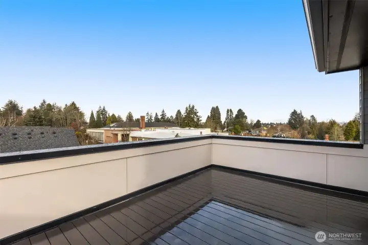 From this rooftop perch, take in sweeping vistas of mountain peaks and Seattle’s skyline, a daily reminder of your incredible location. Photos are of model home with similar fixtures & finishes.