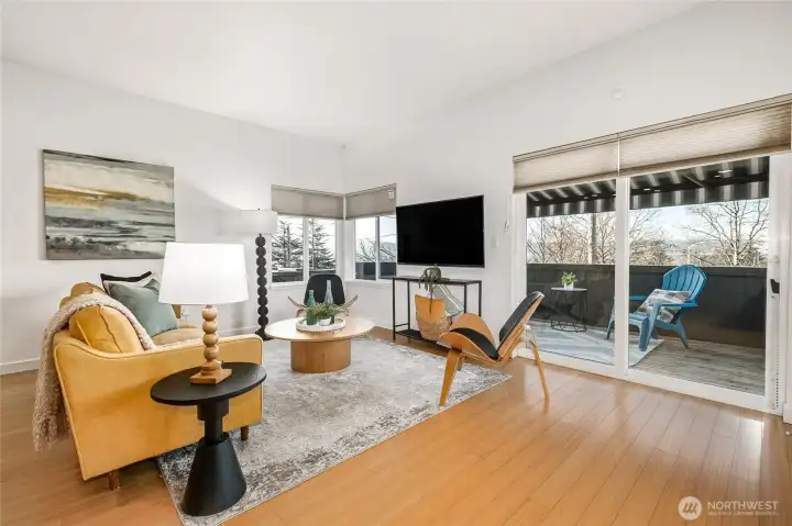 The sunlight absolutely fills this room on clear afternoons and evenings.