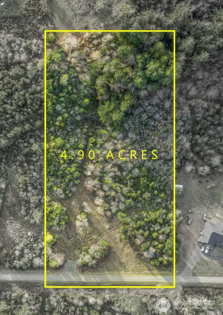 Nearly 5 private acres (lines are approximate)