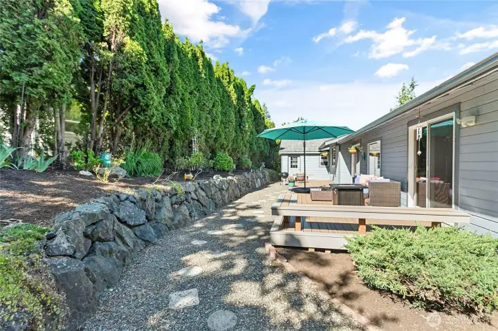 This property offers an exceptionally high level of privacy and seclusion.