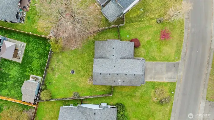 Oversized Fenced in Yard