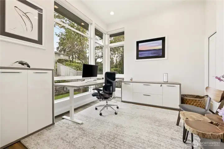 Main Floor office/bedroom