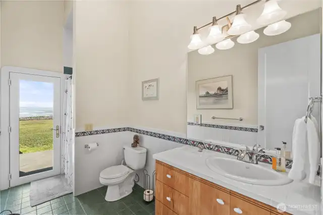 3/4 bath off the left wing.