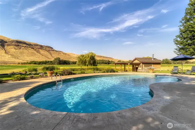 Custom built pool 3ft and 6ft deep