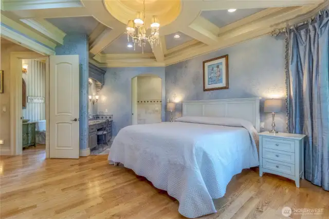 Primary suite with private access to outdoor patio