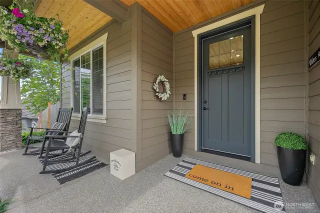 Amazing covered front porch!