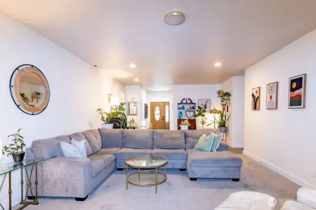 Living Room looking East