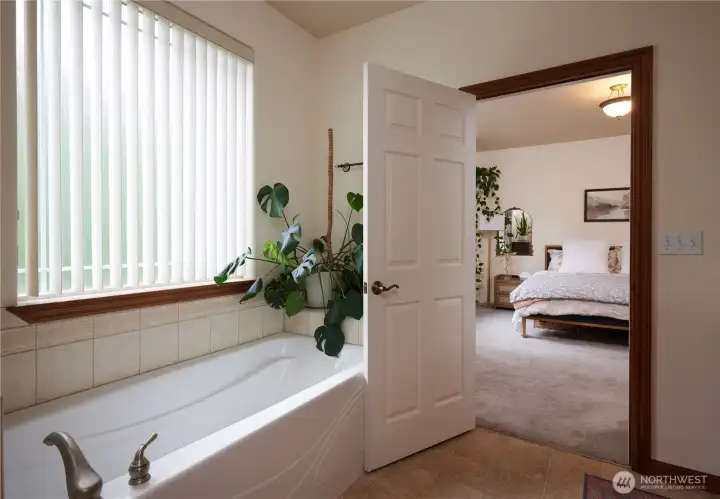 En Suite Bathroom