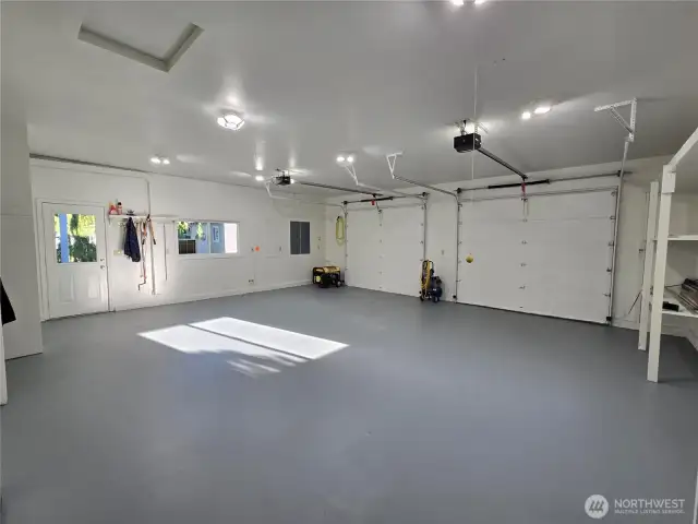 Spacious 728 sq ft garage.