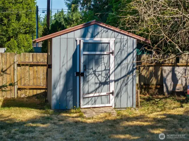 Storage shed