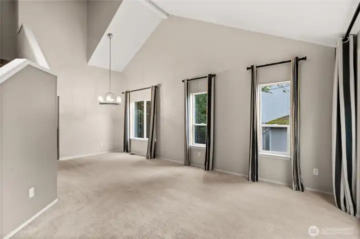 Family room / dining area