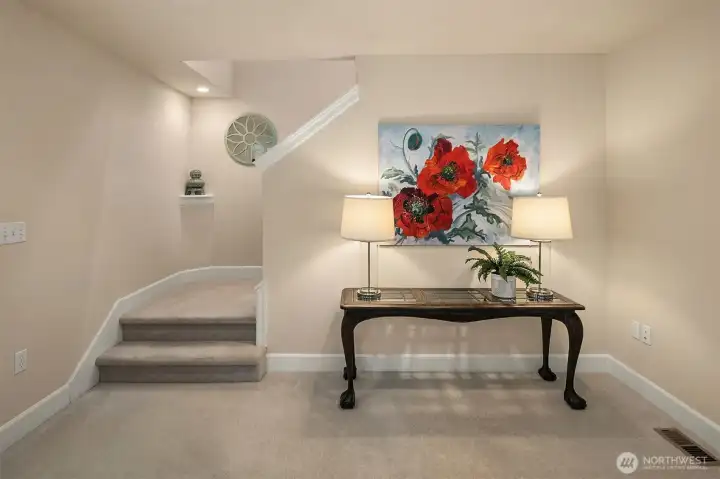 Loft and stairs to the third-level bonus room.