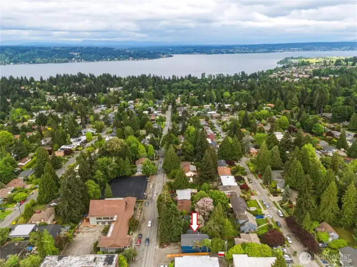 Versatile multi-unit property in a prime location offering exceptional flexibility & income potential. Versatile multi-unit property in a prime location offering exceptional flexibility & income potential.