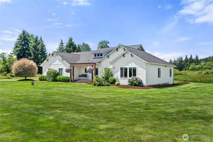 The most charming modern farmhouse in the county.