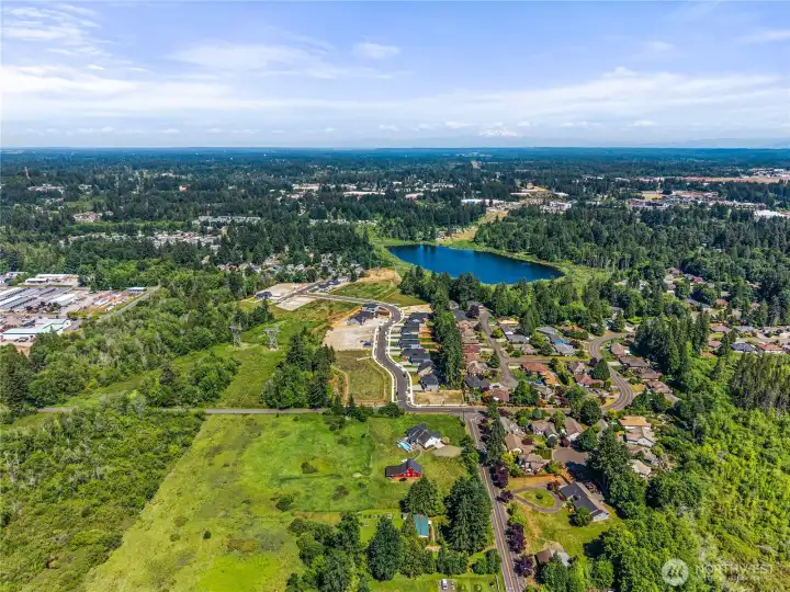 Rural setting just 2 miles to Tumwater Costco and 6 mins to I-5.