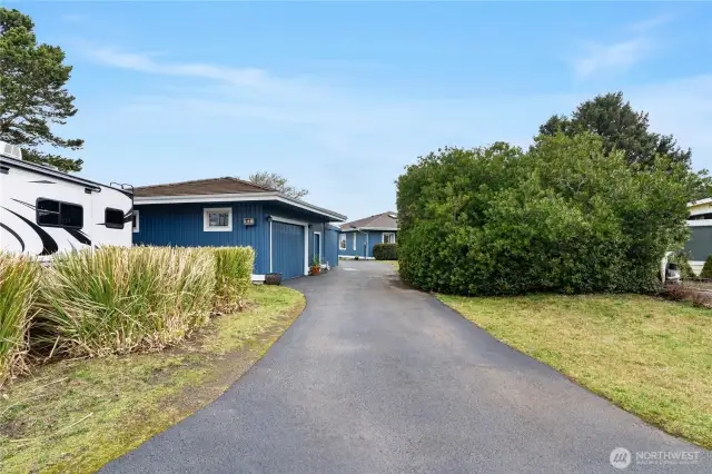 Long driveway to home, making it very private, space for RV parking