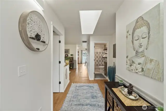 Front  hallway entrance