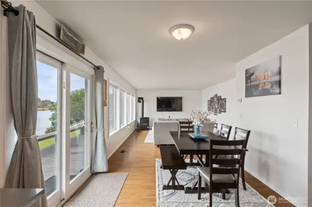 Plenty of space for dining table in open concept kitchen/living area