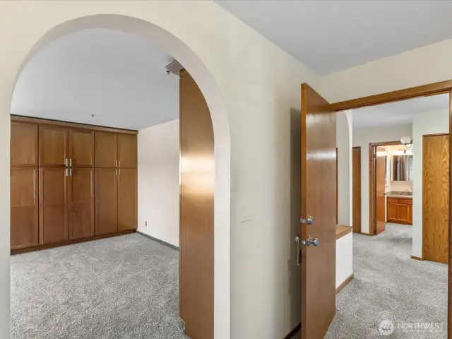 Second bedroom across from the primary