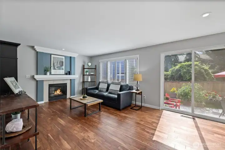 So much space! And look at those gorgeous hardwoods!