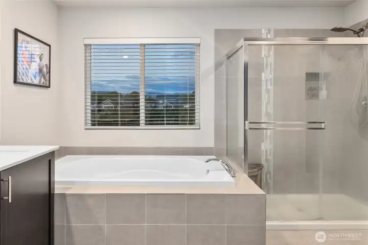 Large en-suite bathroom  in Primary bedroom