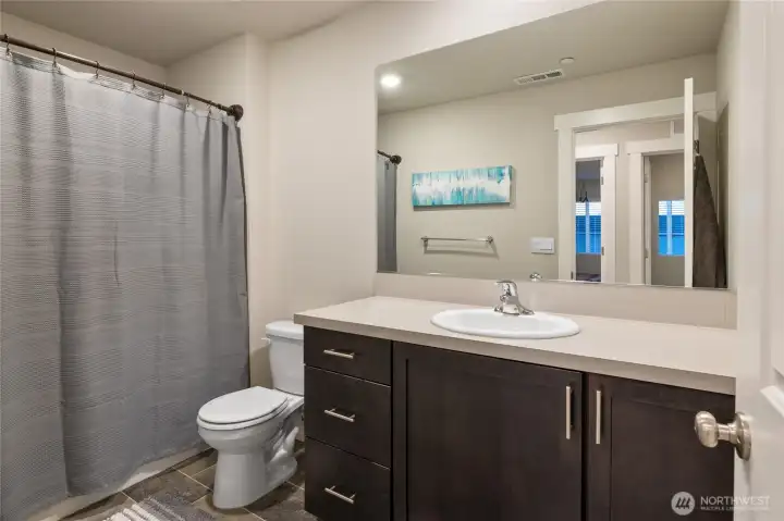 Full bath upstairs