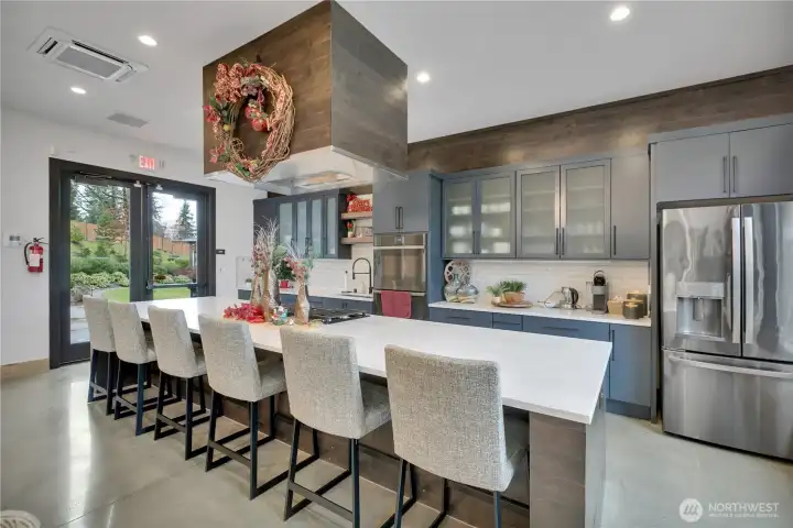 Incredible kitchen for great parties.