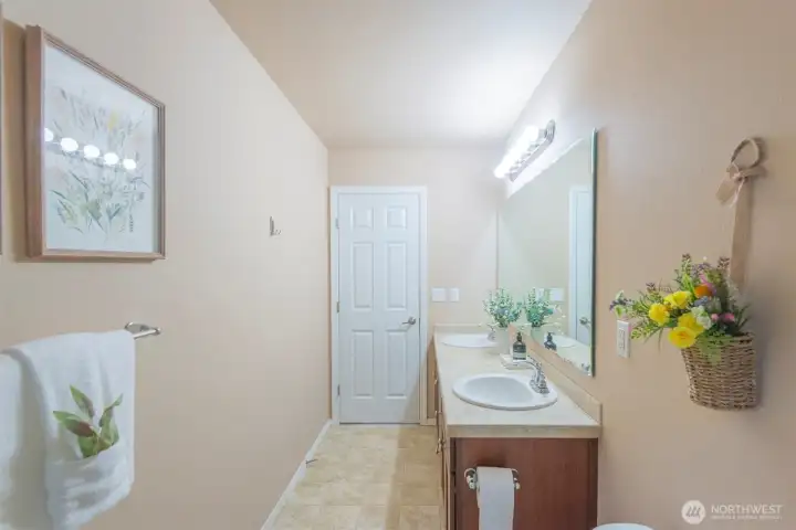 Guest bathroom